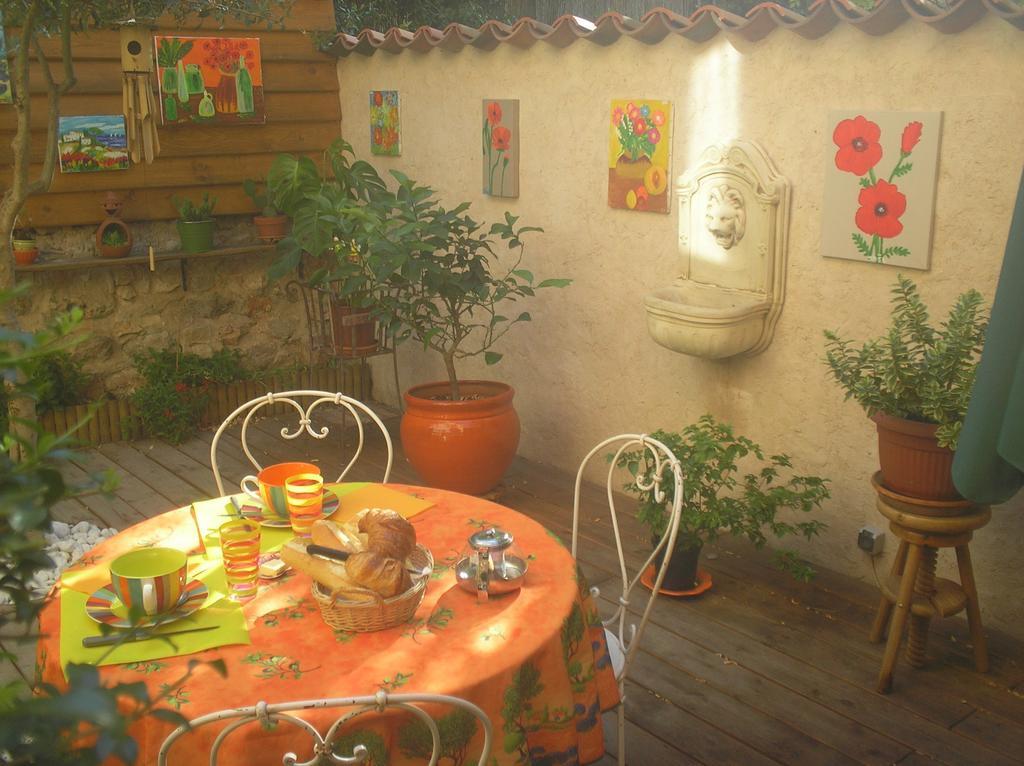 La Maison Du Bonheur Aups Exteriér fotografie