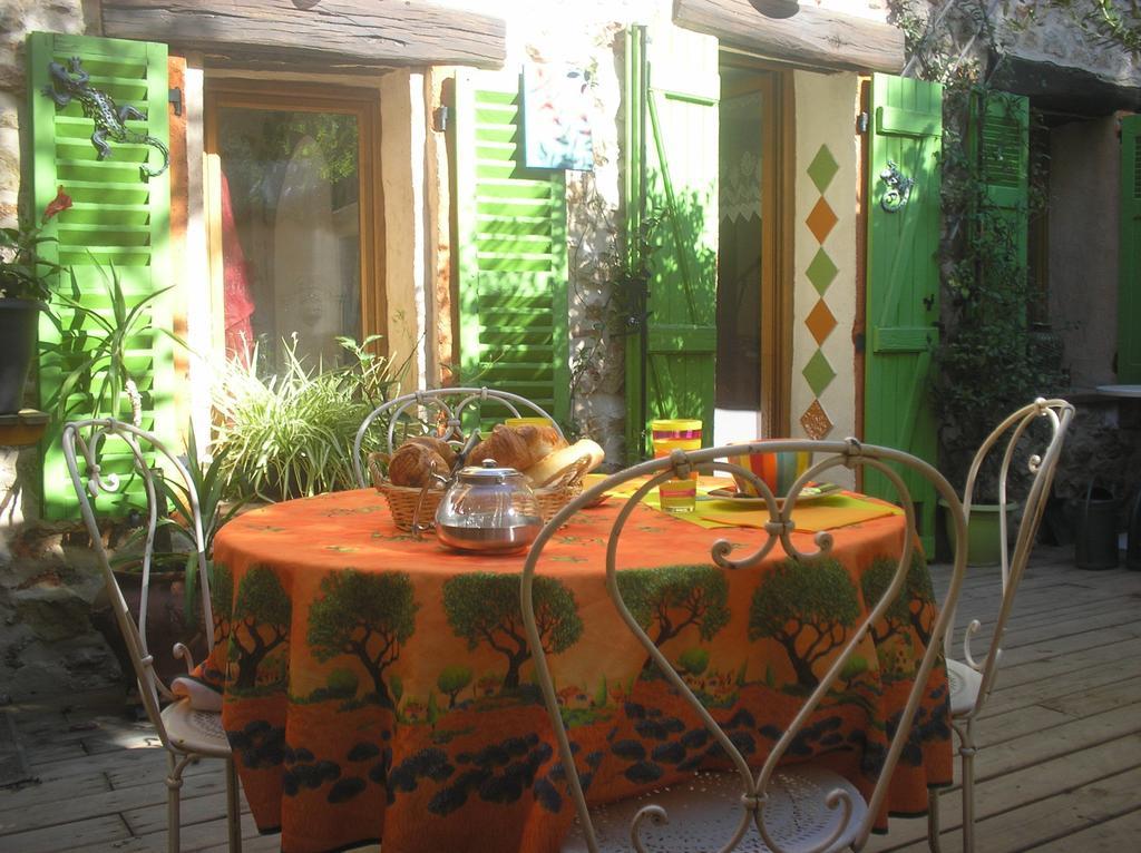 La Maison Du Bonheur Aups Exteriér fotografie